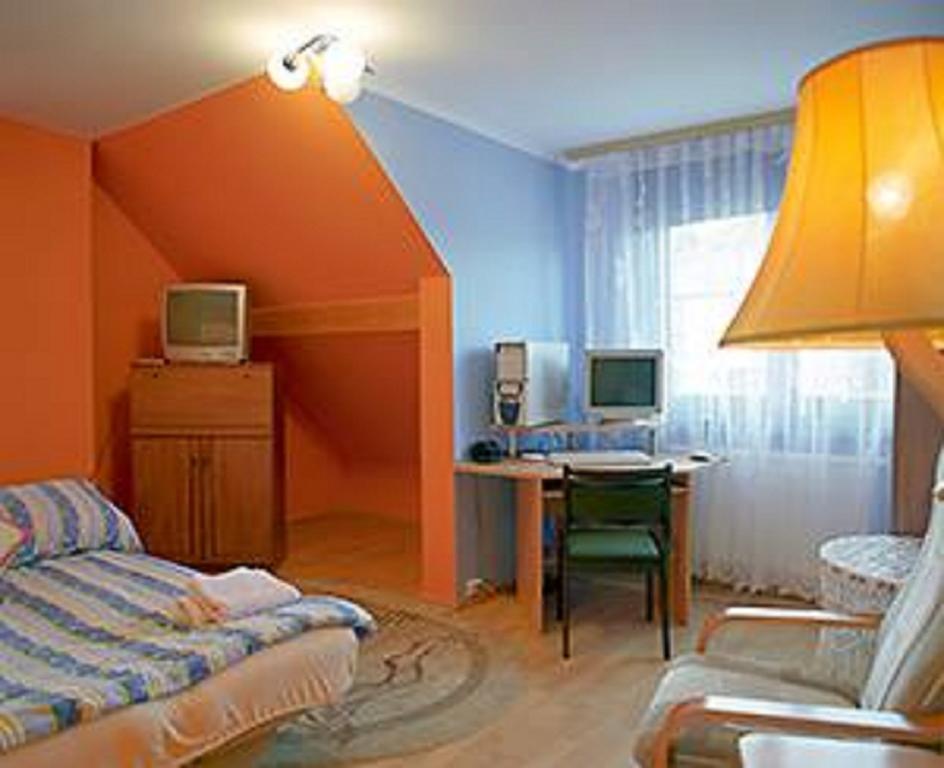 Przytulny Kat Apartment Bialowieza Exterior photo